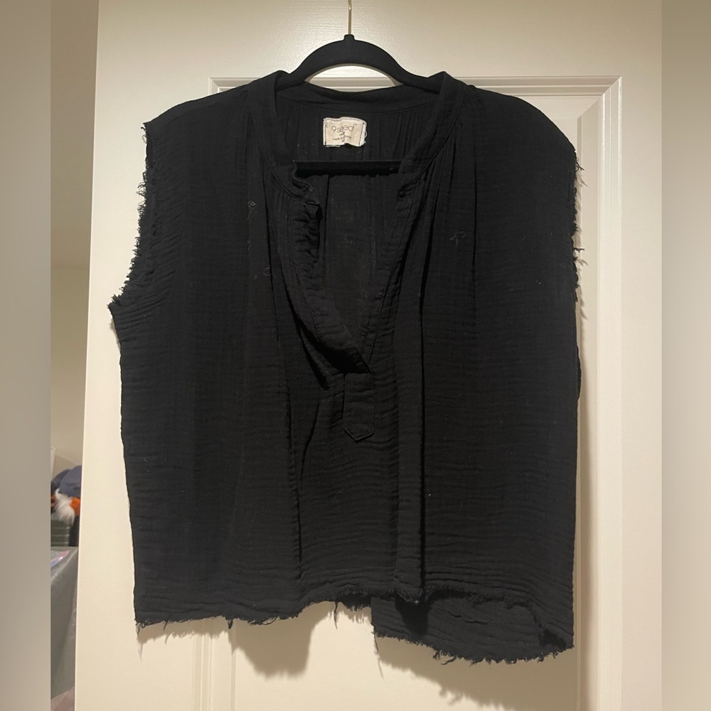 9 Seed IDYLLWILD sleeveless top in lightweight gauze - black - Picture 2 of 7
